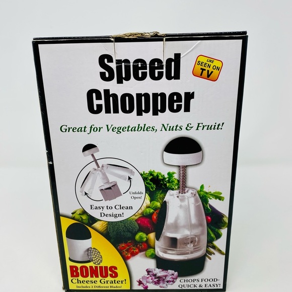 Speed Chopper with Bonus Cheese Grater - Picture 4 of 8